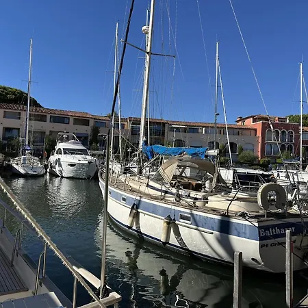 Arlore Nyaraló Grimaud