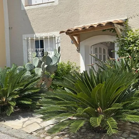 Arlore Dom wakacyjny *