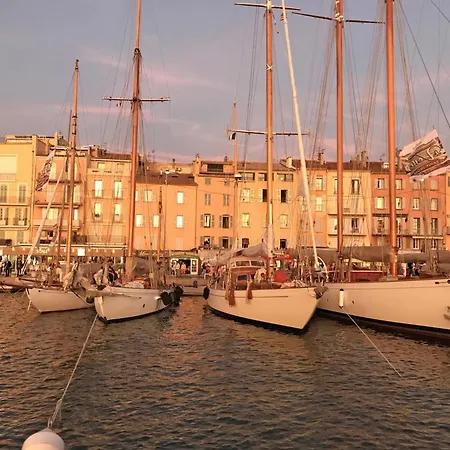 Arlore Semesterbostad Grimaud